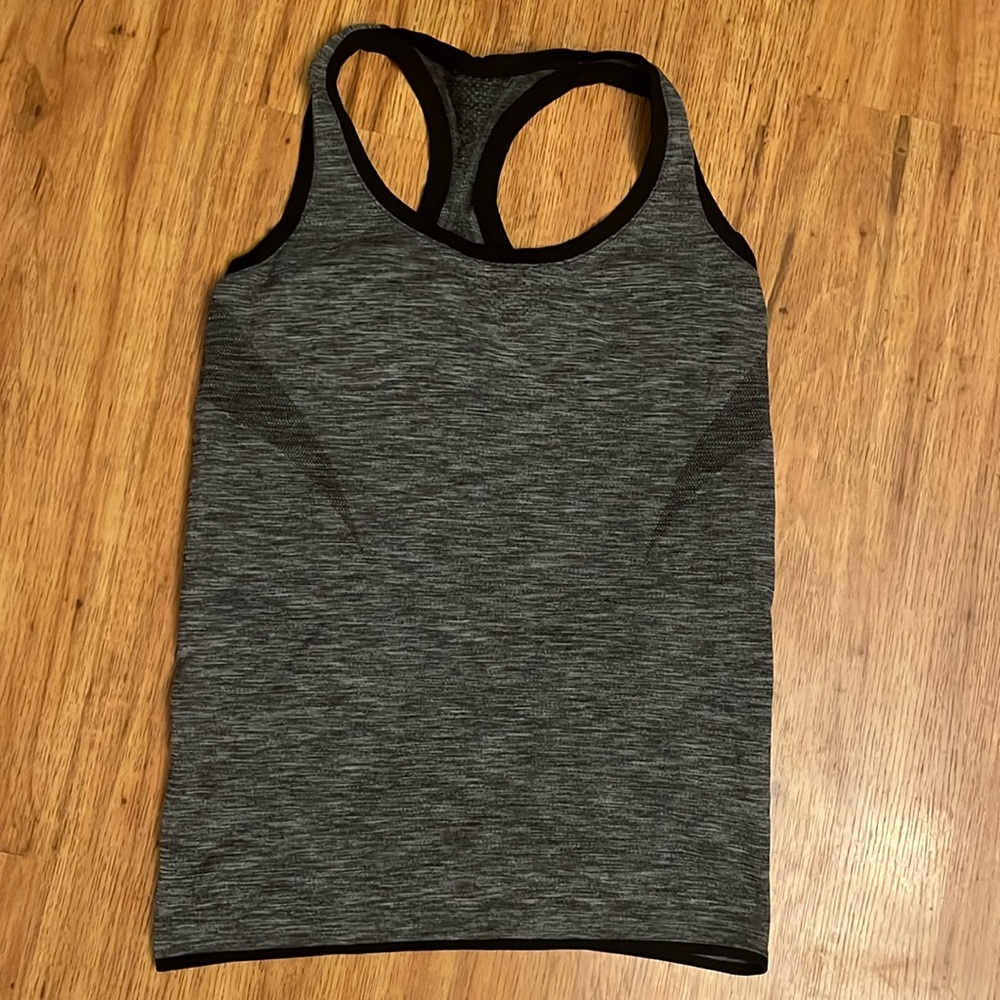 Victoria’s Secret VSX sport tank